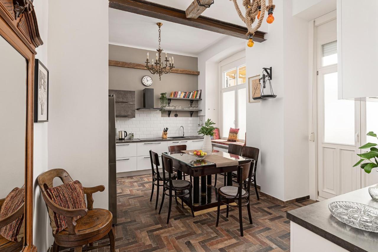 Bonbon Style Apartman Будапеща Екстериор снимка
